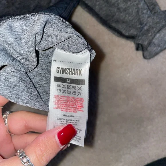 GYMSHARK leggings! Ombré color. Never worn. Too small for me - Picture 2 of 2